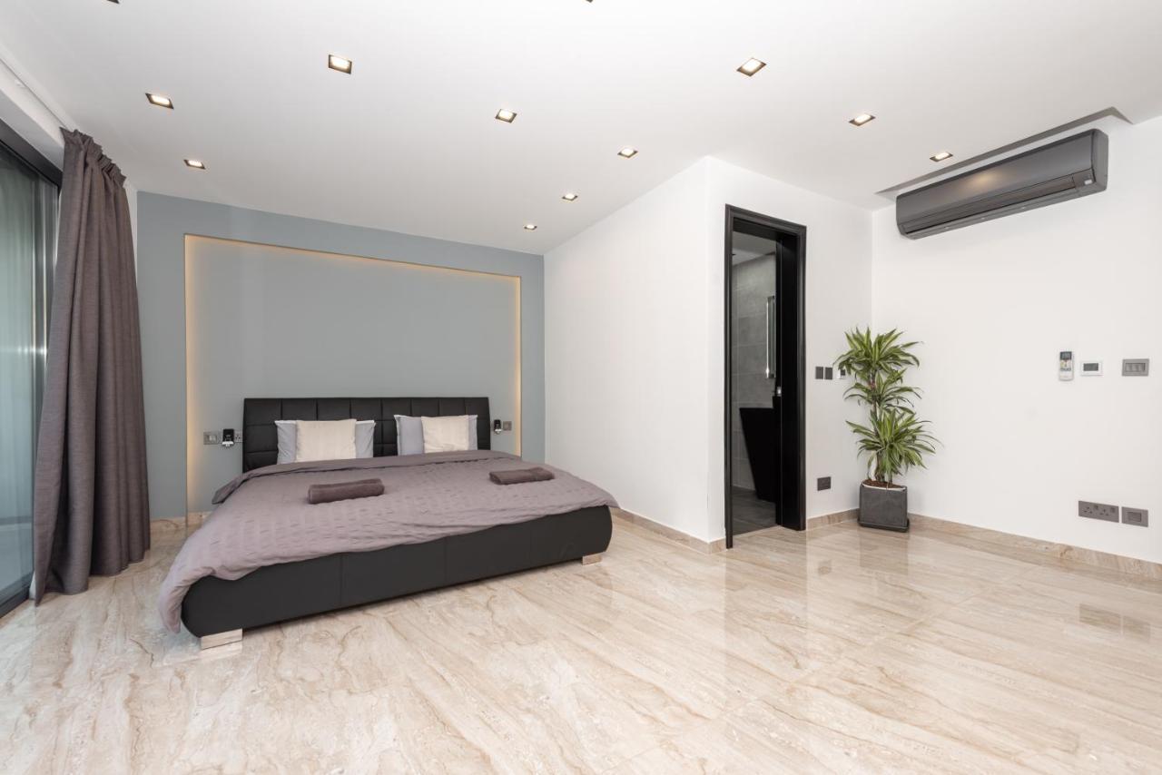Luxury 2 Bed Apartment In The Heart Of St Julians Saint Julian's Exterior foto