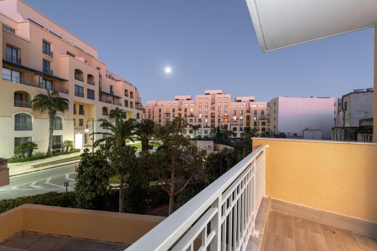 Luxury 2 Bed Apartment In The Heart Of St Julians Saint Julian's Exterior foto