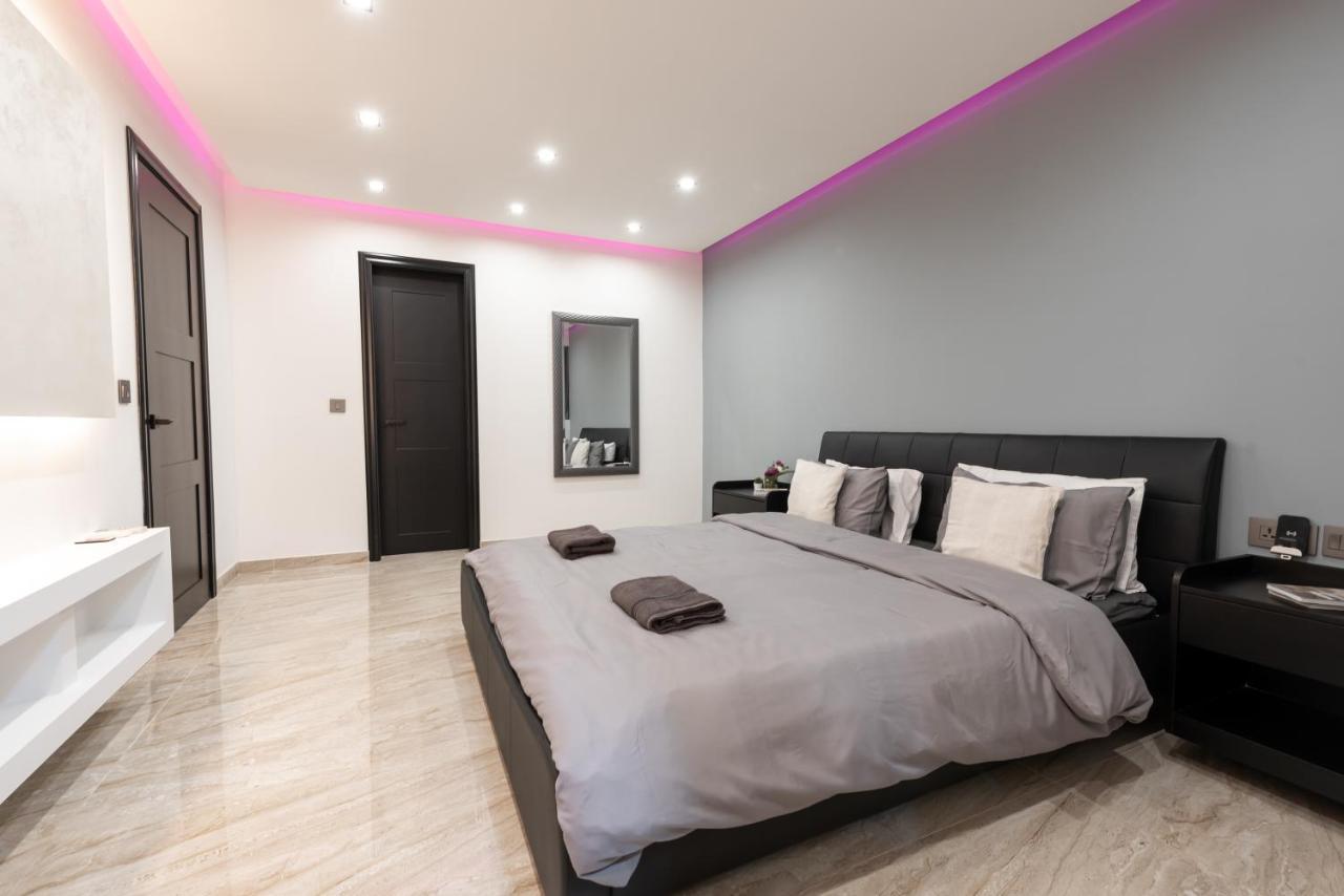Luxury 2 Bed Apartment In The Heart Of St Julians Saint Julian's Exterior foto